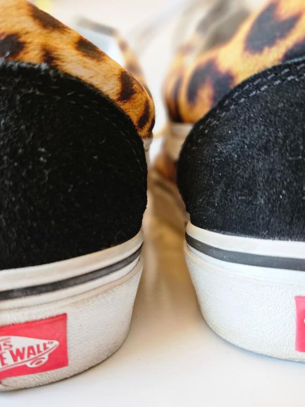 VANS Old Skool sneakers, leopard/blk print design, suede upper S=8 - Picture 6 of 8